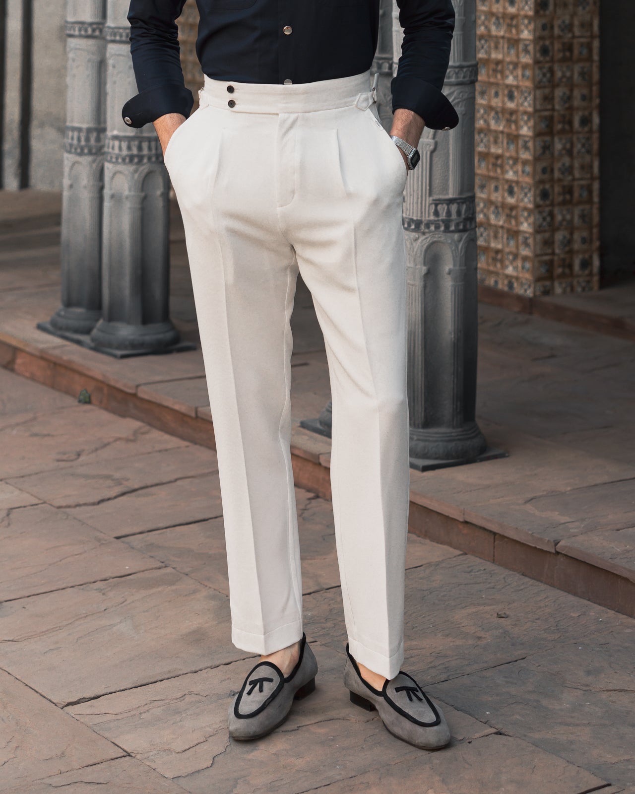 White Single Pleated Gurkha Trousers (Fit 201 : Tailored Straight - High Rise)