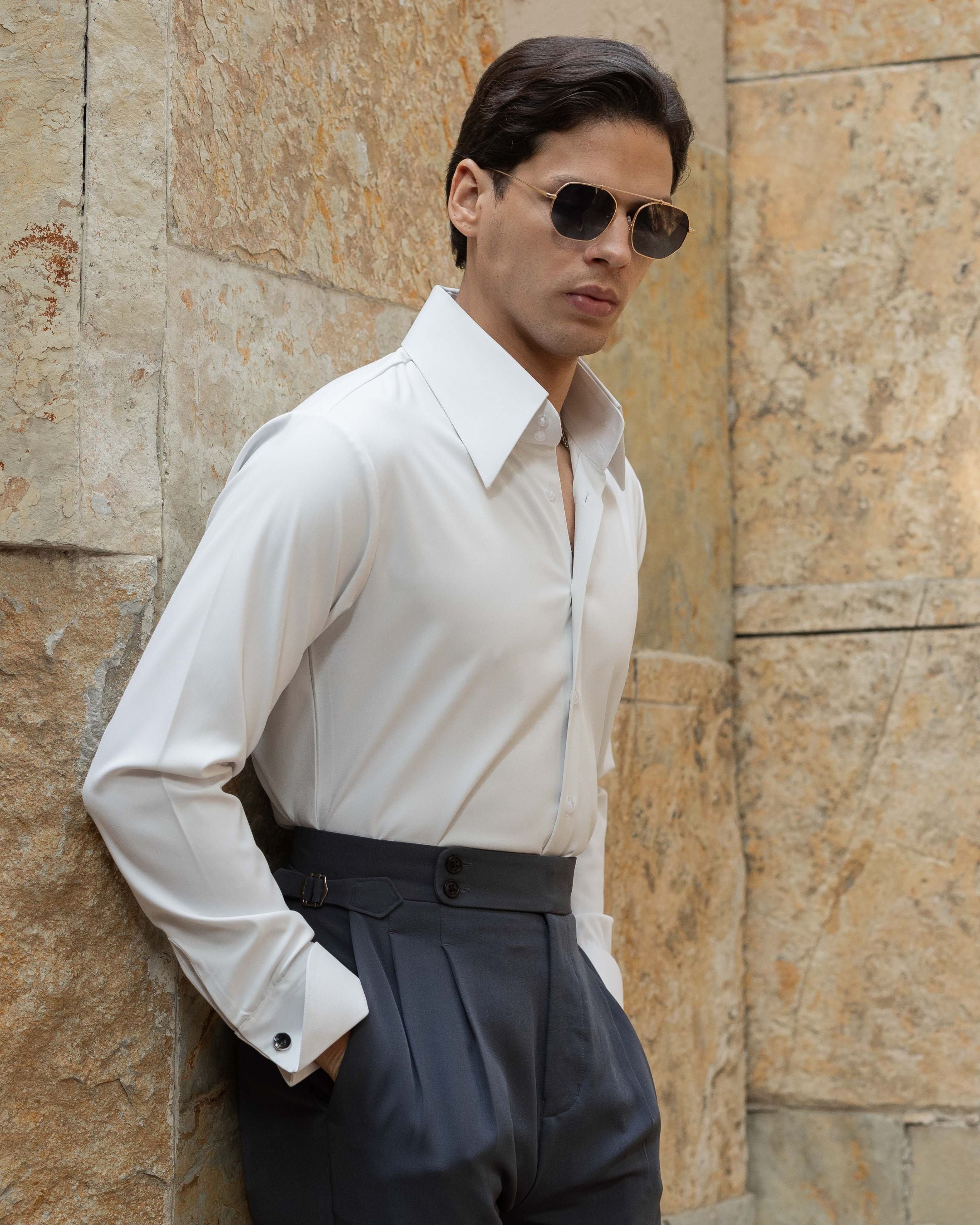 Snow White High Stand 2-Buttons Point Collar Shirt