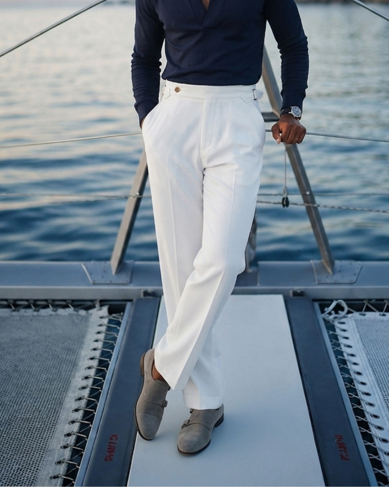 White Italian Trousers (Fit 101 : Tapered Leg - Mid Rise)